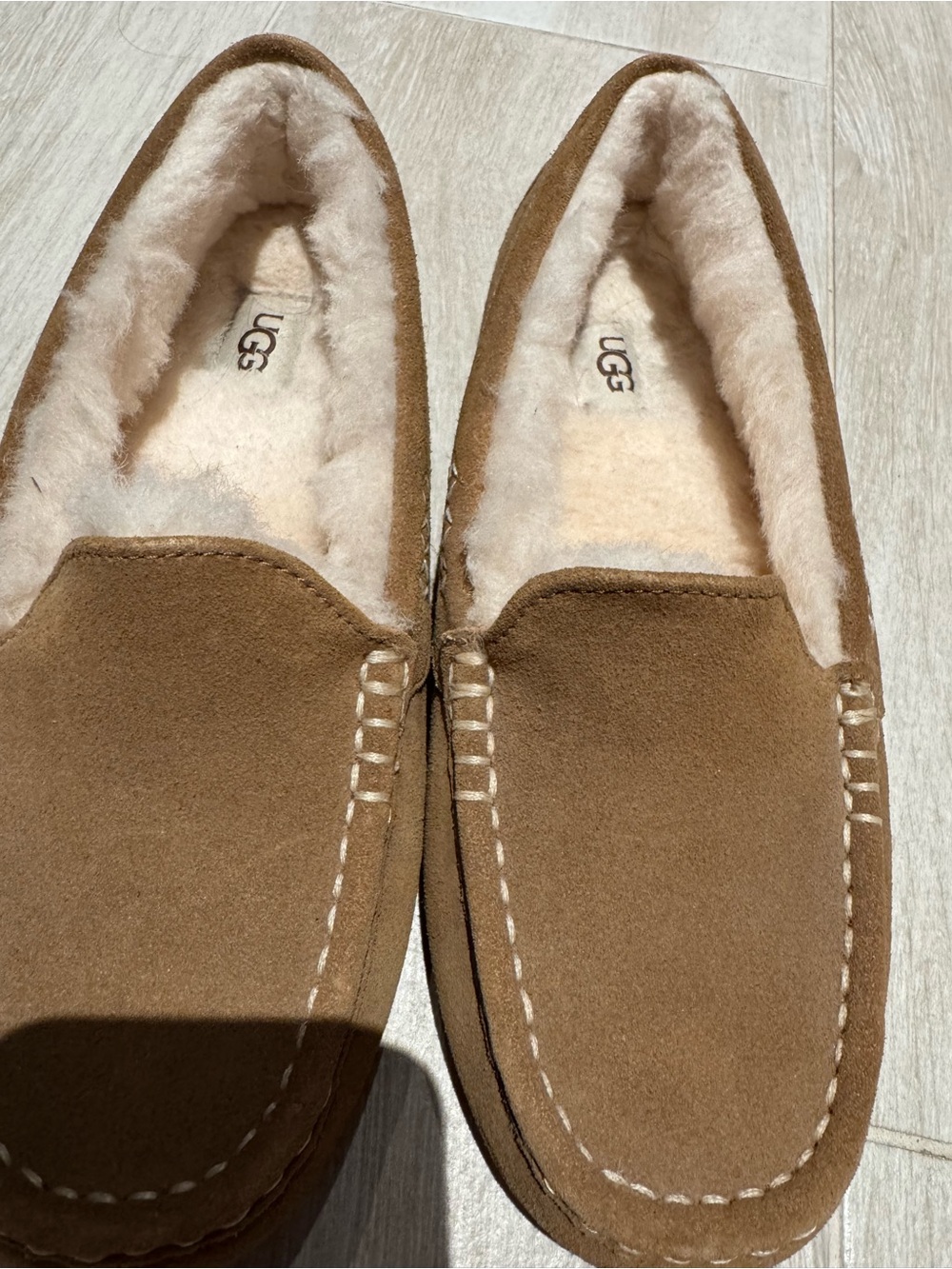 UGG Brown Shearling Lined Slip-On Slippers Size 8